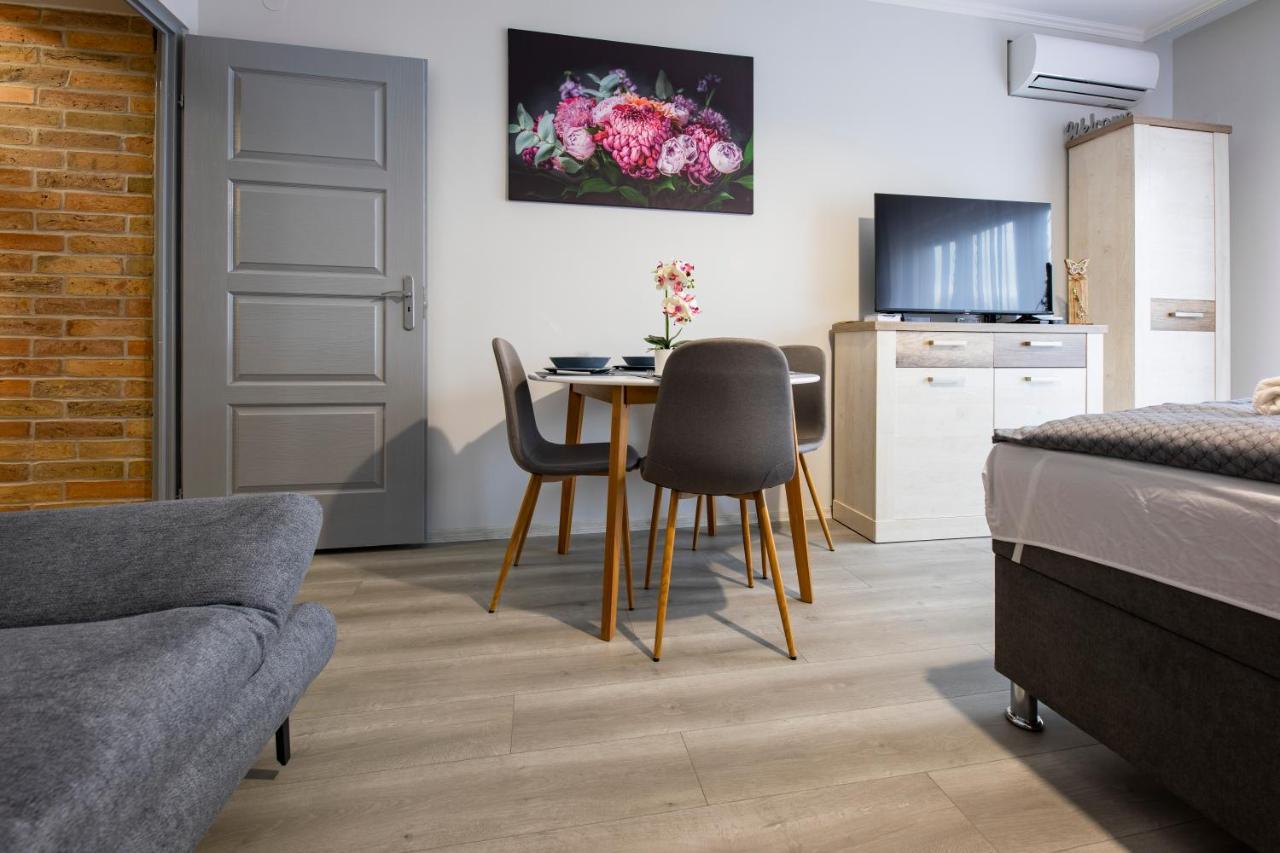 Csipke Apartman Makó Екстериор снимка