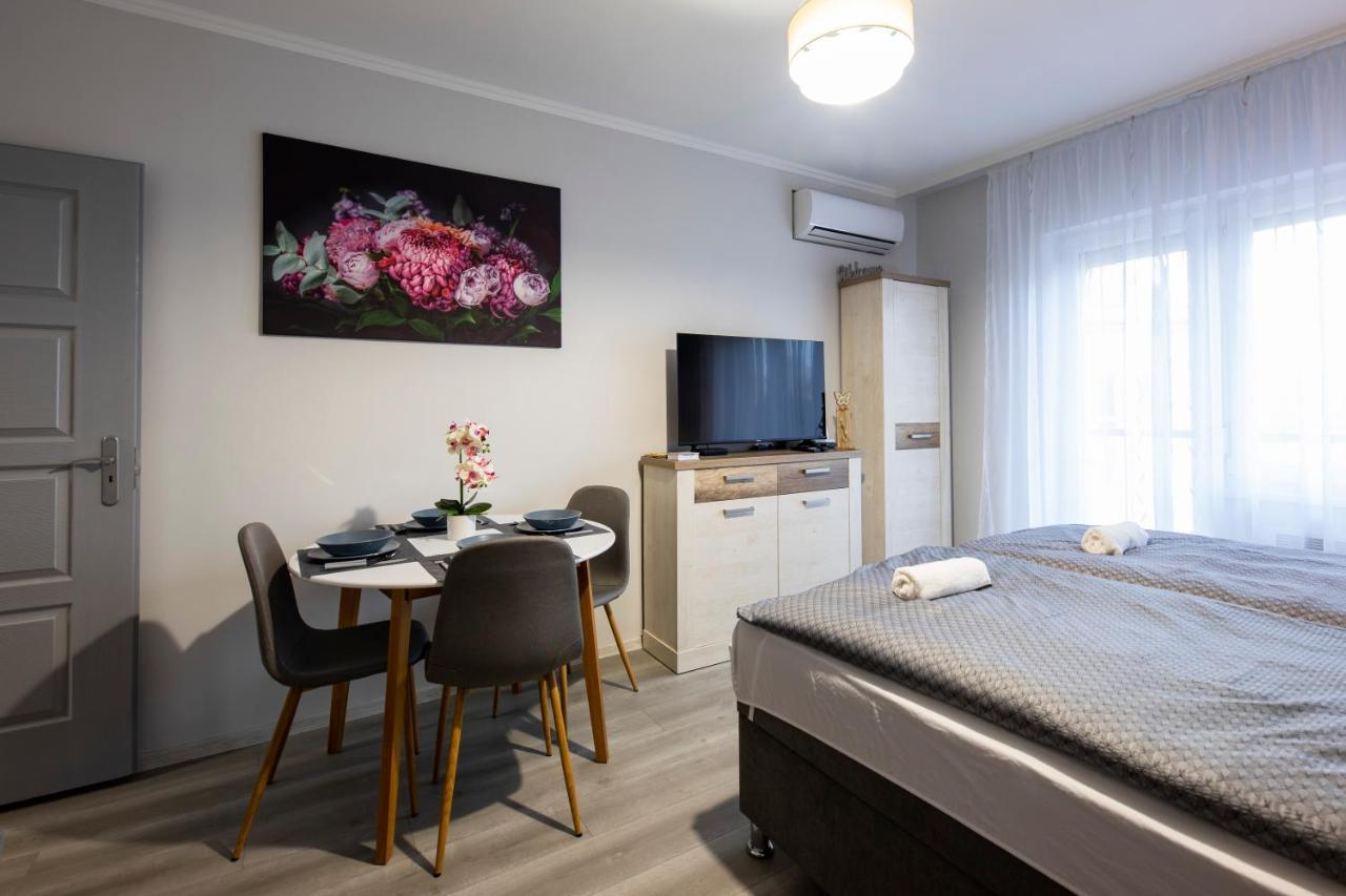Csipke Apartman Makó Екстериор снимка