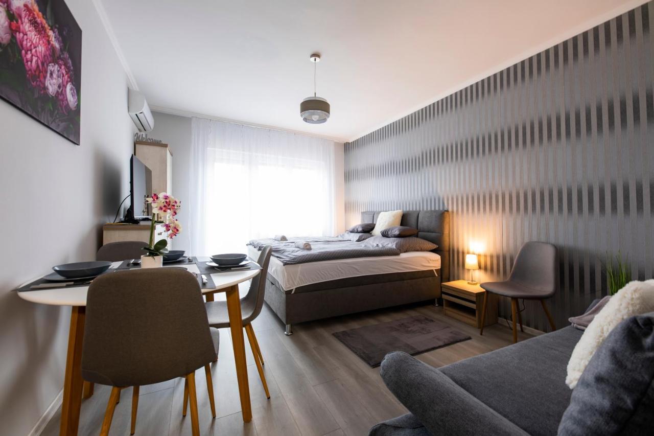 Csipke Apartman Makó Екстериор снимка